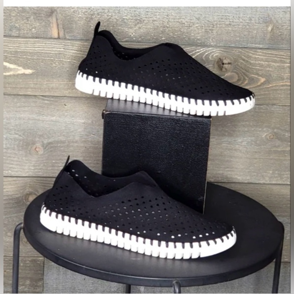 ILSE Jacobsen slip on sneakers Tulip black 8.5